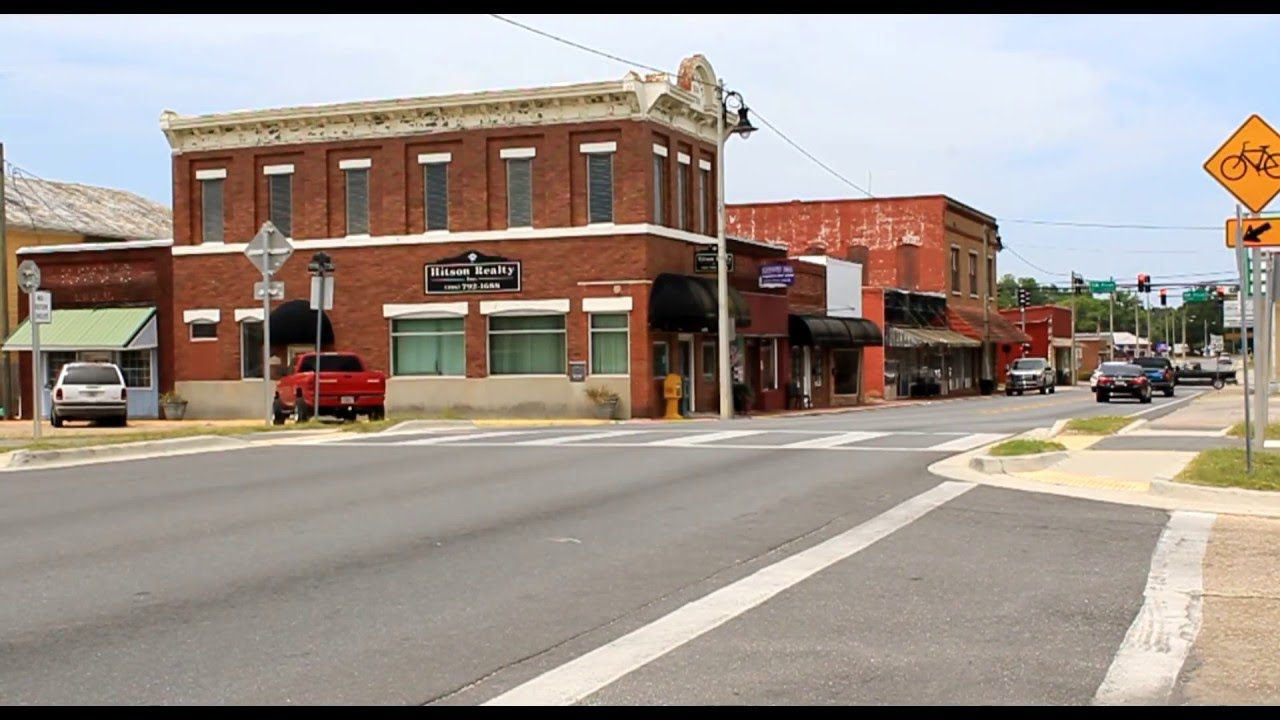 Historic downtown Jasper, Florida